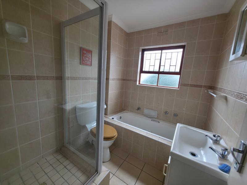 2 Bedroom Property for Sale in Parklands Western Cape
